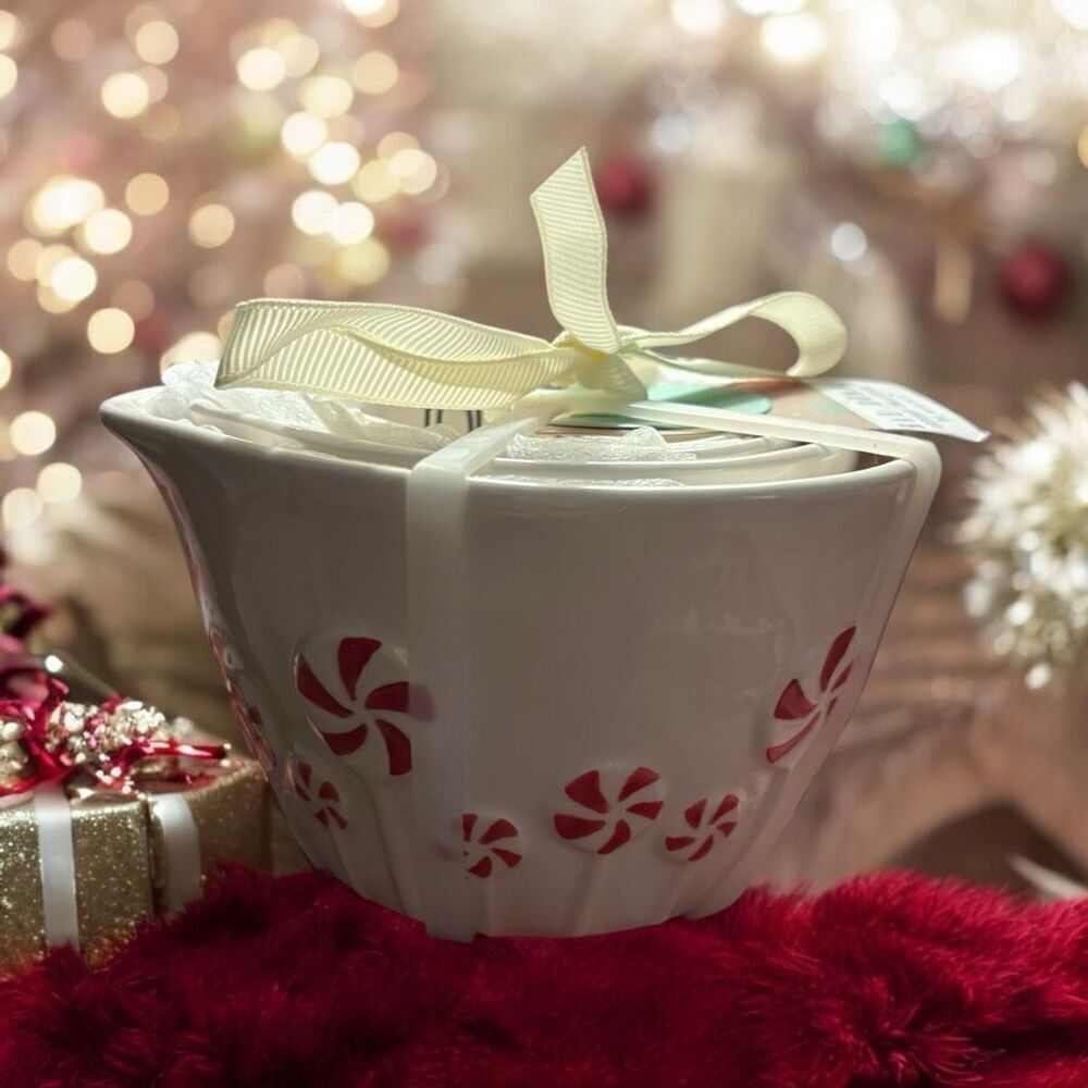 Peppermint Candy Christmas Measuring Cups by Bakeshop NWT